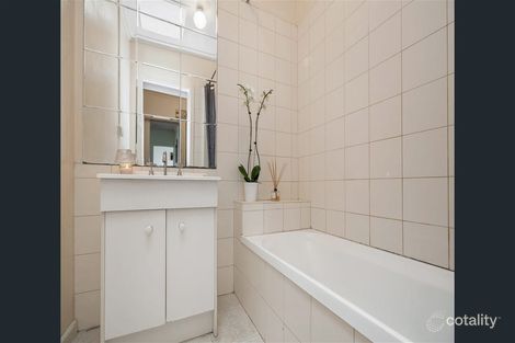 Property photo of 30 Clingin Street Reservoir VIC 3073