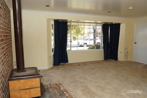 Property photo of 11 Jayne Close Armidale NSW 2350