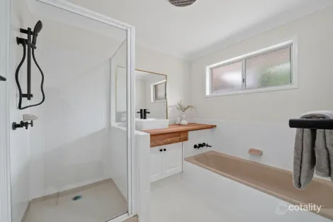 Property photo of 1 Arran Court Strathpine QLD 4500