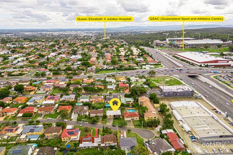 Property photo of 16 Avocado Street Macgregor QLD 4109