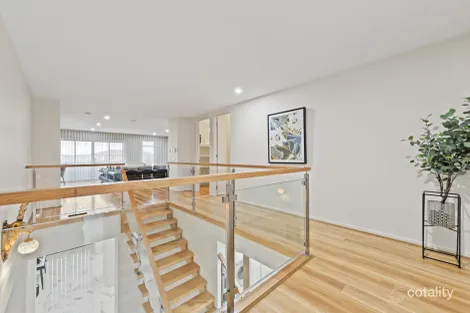 Property photo of 3 Delegate Circuit Lyndhurst VIC 3975