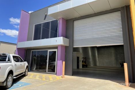 1/7 Freight Rd, Ravenhall, VIC 3023