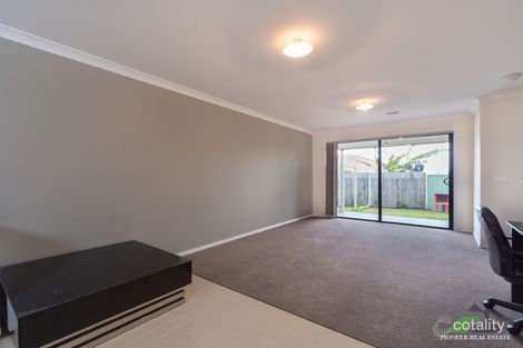 Property photo of 2/3 Kylie Court Hampton Park VIC 3976