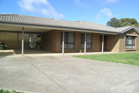 2 Gorton Ct, Trott Park, SA 5158