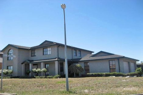 6 Cardigan Cres, Taylors Lakes, VIC 3038