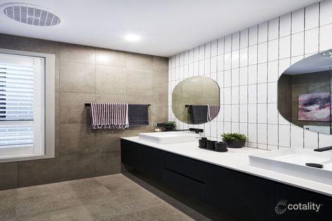 Property photo of 30 Wavertree Crescent Werribee VIC 3030