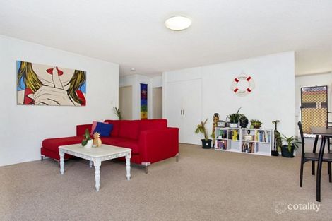 Property photo of 2/16 Montana Road Mermaid Beach QLD 4218