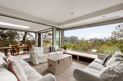 25b Swinton Ave, Kew, VIC 3101