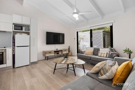 Property photo of 2/4 Oceania Crescent Sunshine Beach QLD 4567
