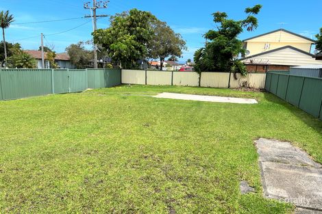 Property photo of 2 Durham Road Gorokan NSW 2263