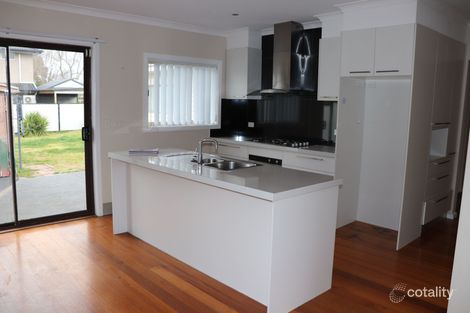 Property photo of 19 Laming Road Deer Park VIC 3023