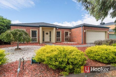 Property photo of 4 Lisson Court Berwick VIC 3806