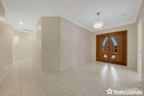 Property photo of 5 Angie Court New Auckland QLD 4680