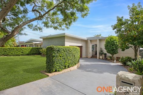 4 Lakewood Ave, Green Point, NSW 2251