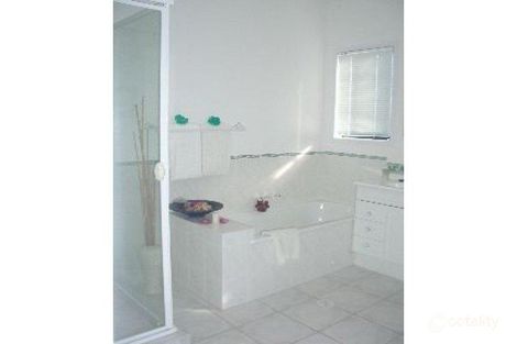Property photo of 8 Mulgrave Crescent Varsity Lakes QLD 4227