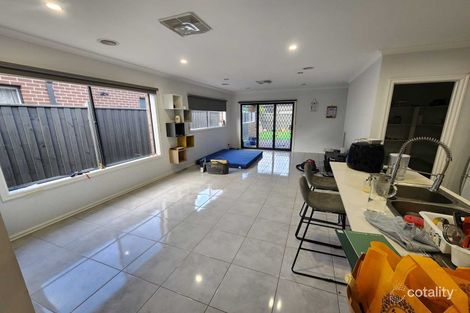 Property photo of 20 Boulderwood Way Wyndham Vale VIC 3024