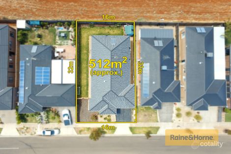 Property photo of 27 Cooloongup Crescent Harkness VIC 3337