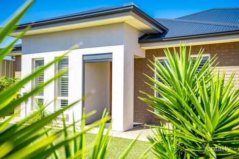 18 Classic Ct, Port Elliot, SA 5212