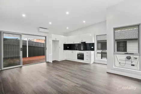 Property photo of 26 Kurrawa Crescent Koonawarra NSW 2530