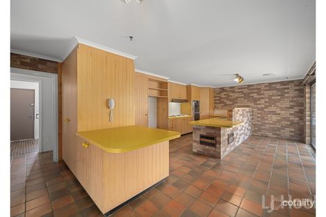 Property photo of 14 Hayley Crescent Karabar NSW 2620