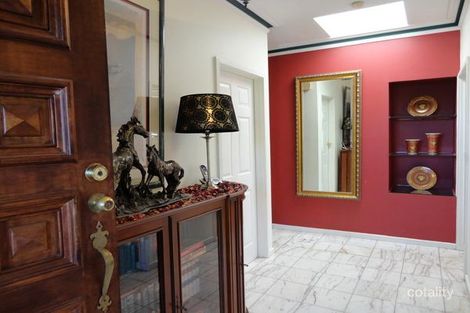 Property photo of 23 Solway Drive Glen Waverley VIC 3150