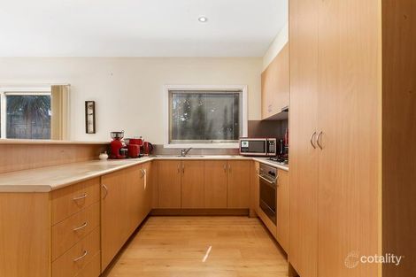 Property photo of 4/28-30 Darian Road Torquay VIC 3228