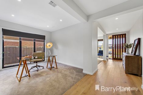 Property photo of 4 Pastille Road Manor Lakes VIC 3024