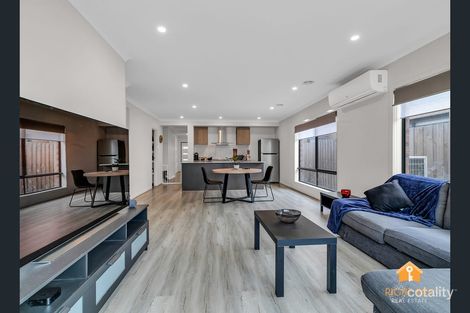 Property photo of 4 Compass Crescent Donnybrook VIC 3064