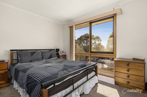 Property photo of 5 Baradine Court Sunbury VIC 3429