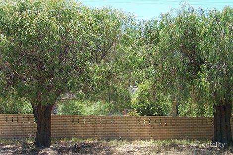 13 Warren Rd, Maida Vale, WA 6057