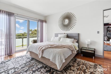 Property photo of 39 Prince Alfred Parade Hindmarsh Island SA 5214