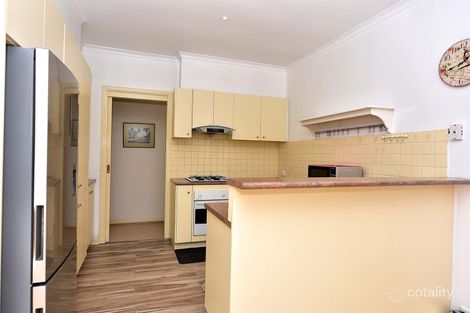 Property photo of 2/37 The Outlook Glen Waverley VIC 3150