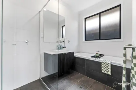 Property photo of 7 Casetta Crescent Angle Vale SA 5117