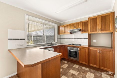 Property photo of 11 Torre Road Pakenham VIC 3810