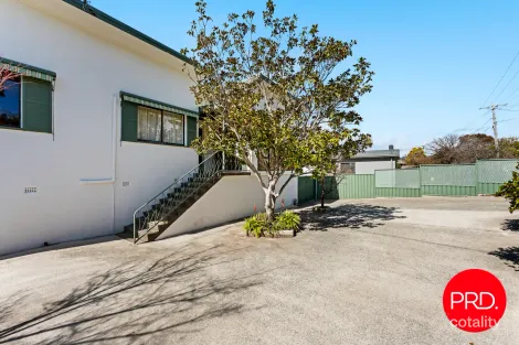 Property photo of 6 Atholbar Way Karabar NSW 2620