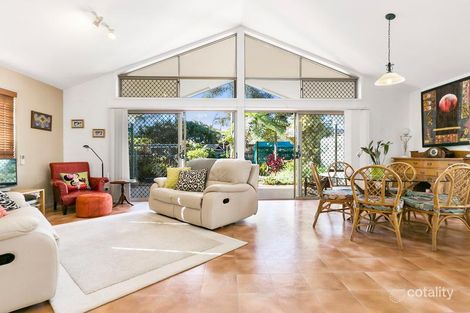 Property photo of 68 Mountjoy Terrace Wynnum QLD 4178