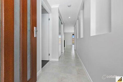 Property photo of 3 Hedley Drive Woolmar QLD 4515