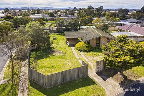 Property photo of 20 Dumbarton Circuit Melton West VIC 3337