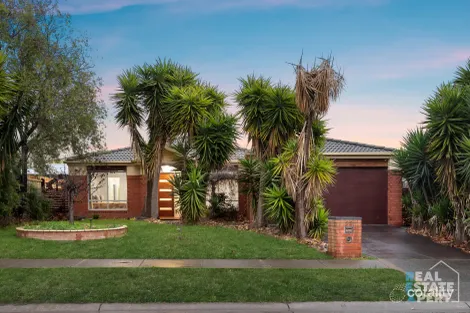 Property photo of 95 The Promenade Narre Warren South VIC 3805