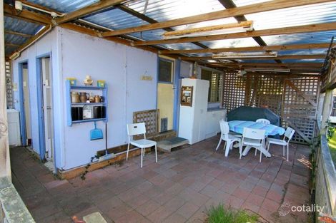Property photo of 23 Elinya Lane Davistown NSW 2251