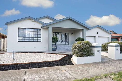 Property photo of 4 Bellbird Avenue Taylors Lakes VIC 3038