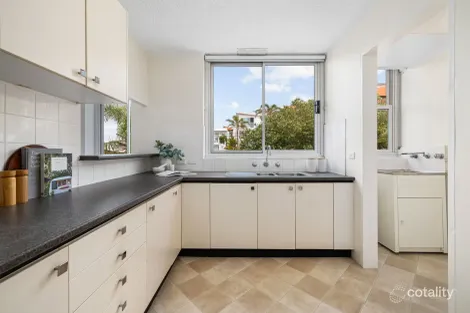 Property photo of 10/251-261 Oberon Street Coogee NSW 2034