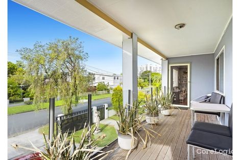 Property photo of 8 Rathbone Place Labrador QLD 4215