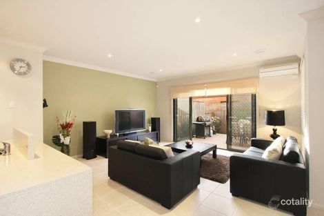 Property photo of 21 Ardenne Close Burwood VIC 3125