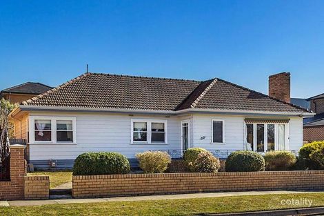 Property photo of 23 Violet Grove Kew East VIC 3102