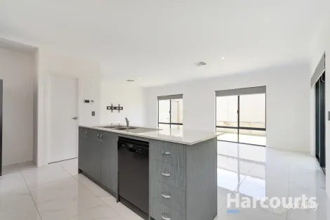 Property photo of 52 Fortescue Boulevard Two Rocks WA 6037