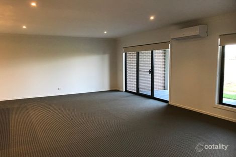 Property photo of 10A Vantage Avenue Clyde North VIC 3978