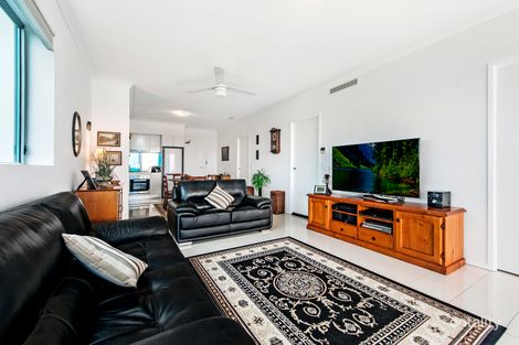Property photo of 303/2 East Quay Drive Biggera Waters QLD 4216