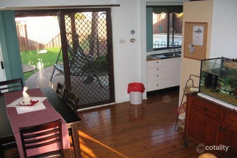Property photo of 13 Pelargonium Crescent Macquarie Fields NSW 2564