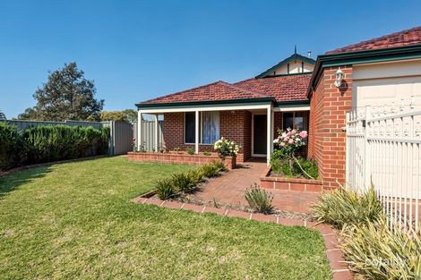 Property photo of 30 Astrolabe Way Swan View WA 6056